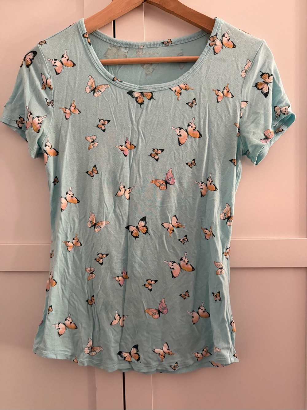 Girl’s Light Blue Butterfly Print Short Sleeve Top
